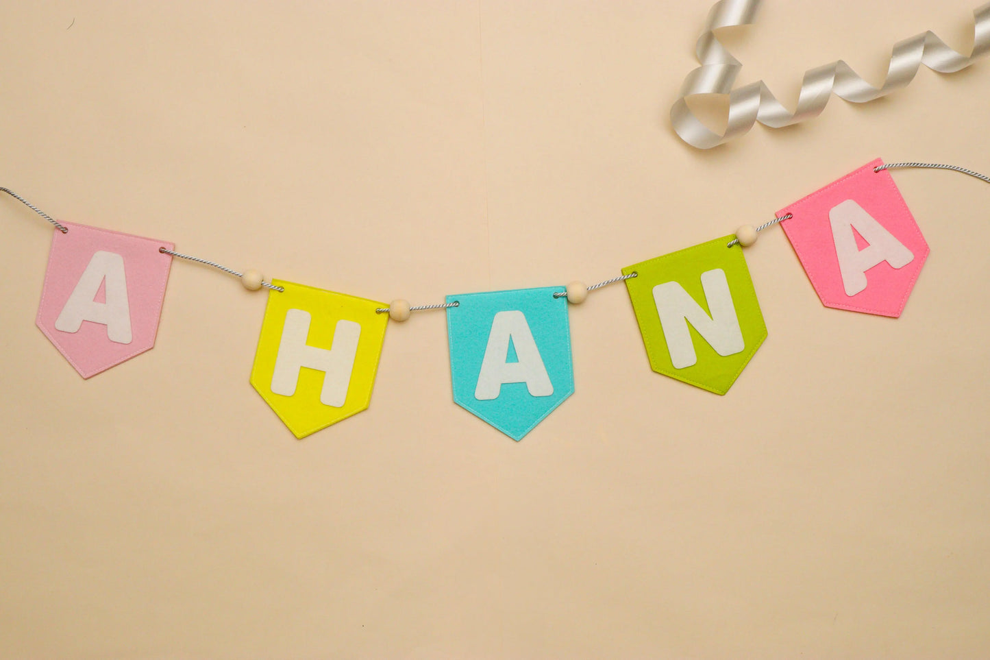 Personalised Felt Name Banner – Custom Room Decor for Kids GiGeeGaGaa