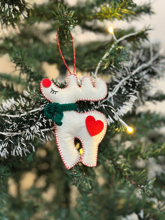 Handcrafted Reindeer with Woollen Muffler – Christmas Ornament